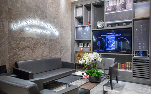 朗格手表进灰了解决方法汇总