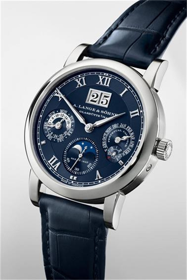 朗格手表摔坏了解决办法